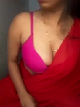 hinaa khan online show from December 15, 6:45 pm