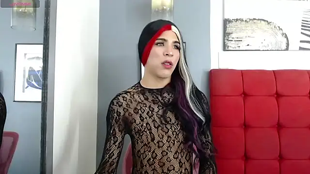 Snapshot of _Natassia_Dreams chatting on January 18, 12:35 am Natassia Dreams online show from January 18, 12:35 am