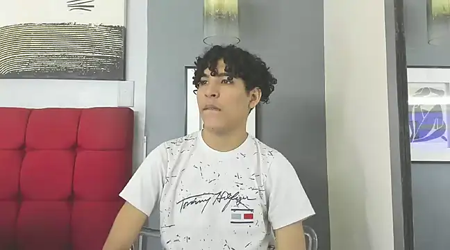 Snapshot of _Natassia_Dreams chatting on March 18, 4:04 pm Natassia Dreams online show from March 18, 4:04 pm