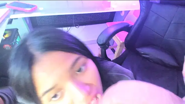 briambrows online show from January 25, 11:55 am