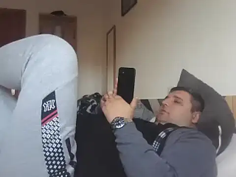  revianzip1 online show from February 13, 4:39 pm