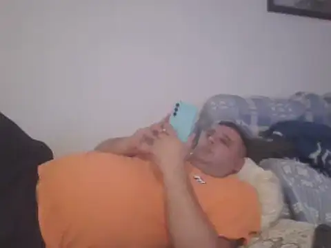  revianzip1 online show from October 4, 4:38 pm