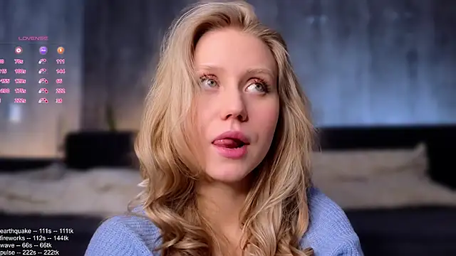 Snapshot of WiloneEsse chatting on March 15, 1:19 am WiloneEsse online show from March 15, 1:19 am