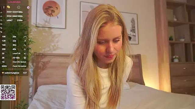 Snapshot of WiloneEsse chatting on February 15, 4:25 pm WiloneEsse online show from February 15, 4:25 pm