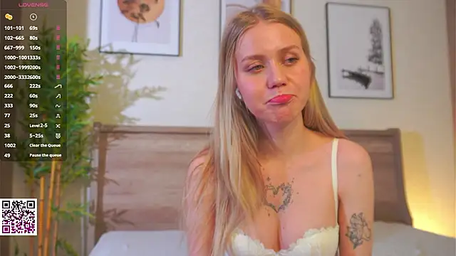 Snapshot of WiloneEsse chatting on February 24, 4:49 pm WiloneEsse online show from February 24, 4:49 pm