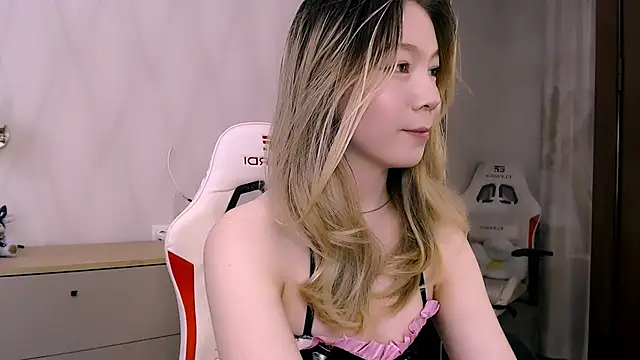 Babby Rabbit online show from November 7, 6:41 pm