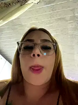 Dulce smith 1 online show from November 2, 4:37 am