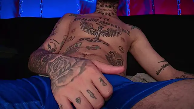 Snapshot of Junihn0 chatting on January 6, 1:08 pm Junihn0 online show from January 6, 1:08 pm