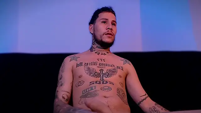 Snapshot of Junihn0 chatting on September 9, 8:41 pm Junihn0 online show from September 9, 8:41 pm