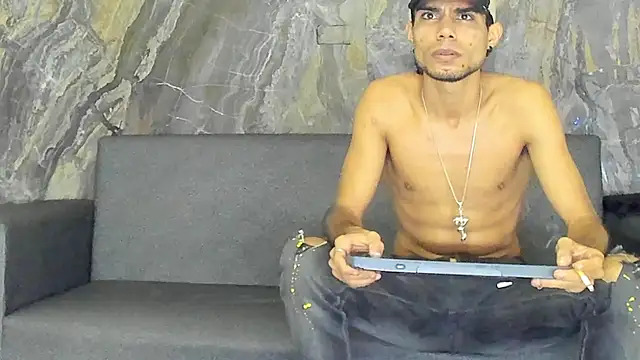 Duodreamhot online show from January 6, 5:19 am