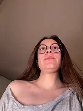 Snapshot of Lilly_Soulmate chatting on May 18, 3:13 am Lilly Soulmate online show from May 18, 3:13 am