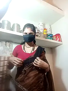 Snapshot of Cute-Aadhvita chatting on February 7, 2:29 am Cute-Aadhvita online show from February 7, 2:29 am