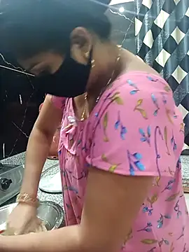 Cute-Aadhvita online show from February 19, 1:23 am