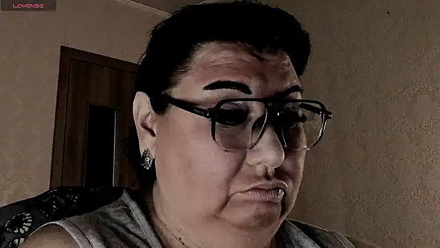 SexxyDreams1 online show from March 31, 2:57 am