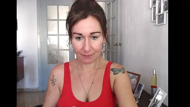 Snapshot of TamaraSweetxo chatting on May 27, 4:15 pm TamaraSweetxo online show from May 27, 4:15 pm