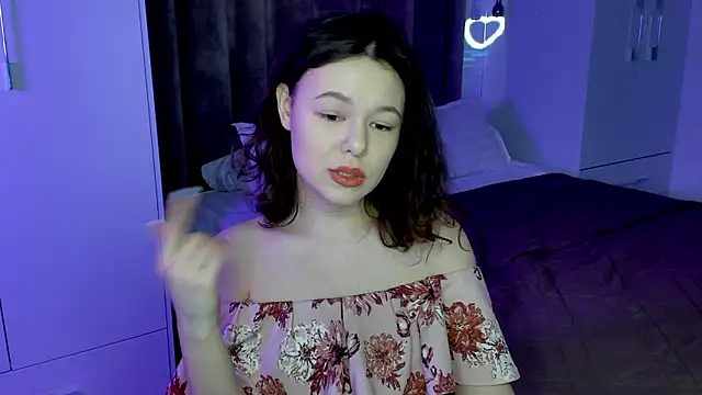 Snapshot of LovelyJane chatting on January 7, 7:10 am LovelyJane online show from January 7, 7:10 am