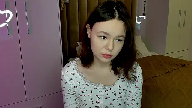 Snapshot of LovelyJane chatting on January 8, 7:03 am LovelyJane online show from January 8, 7:03 am