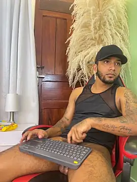 Snapshot of Robin_Rief chatting on February 3, 6:22 am Robin Rief online show from February 3, 6:22 am