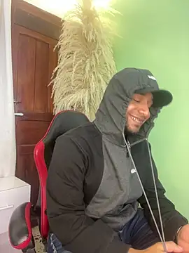 Snapshot of Robin_Rief chatting on February 4, 3:12 am Robin Rief online show from February 4, 3:12 am