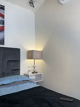 Snapshot of Robin_Rief chatting on February 25, 3:16 am Robin Rief online show from February 25, 3:16 am