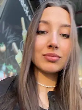 VelvetVixenI online show from March 12, 2:56 pm