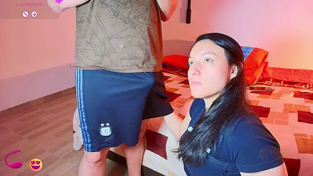 Snapshot of JeremmyAndStacy chatting on November 10, 3:49 am JeremmyAndStacy online show from November 10, 3:49 am