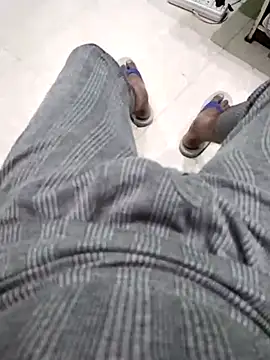 Snapshot of KUKU69XX chatting on February 10, 6:03 pm KUKU69XX online show from February 10, 6:03 pm