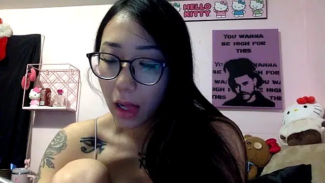 tokyobaby online show from December 12, 8:21 pm