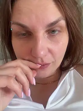 Magic  smile online show from February 6, 7:02 am