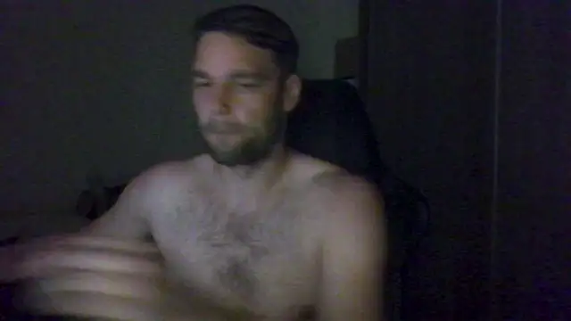 Snapshot of The_big_viking_ chatting on June 30, 10:33 pm The big viking online show from June 30, 10:33 pm