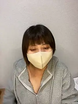 Snapshot of -anzu-o chatting on December 16, 11:55 am -anzu-o online show from December 16, 11:55 am