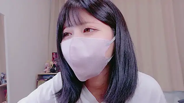 Snapshot of -anzu-o chatting on October 27, 10:14 pm -anzu-o online show from October 27, 10:14 pm