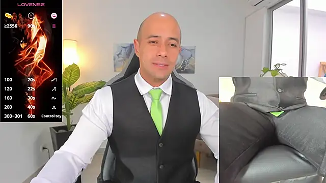 Snapshot of ryan_master_ chatting on January 3, 3:22 pm ryan master online show from January 3, 3:22 pm