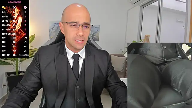 Snapshot of ryan_master_ chatting on January 10, 12:15 pm ryan master online show from January 10, 12:15 pm