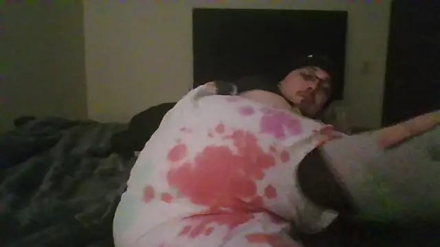 Snapshot of cmichaelxxx chatting on December 23, 10:33 pm cmichaelxxx online show from December 23, 10:33 pm