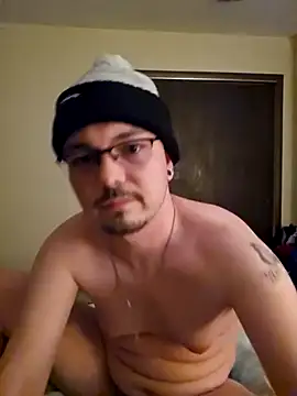 Snapshot of cmichaelxxx chatting on January 16, 8:43 am cmichaelxxx online show from January 16, 8:43 am