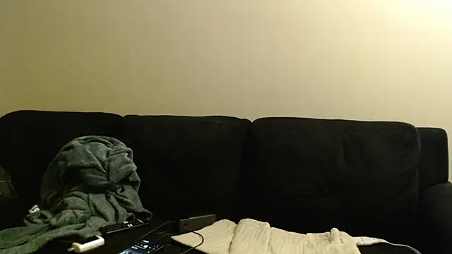 Snapshot of cmichaelxxx chatting on January 19, 11:10 pm cmichaelxxx online show from January 19, 11:10 pm