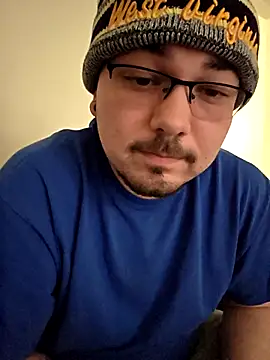 Snapshot of cmichaelxxx chatting on February 14, 7:44 pm cmichaelxxx online show from February 14, 7:44 pm