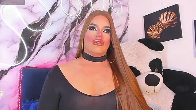 Snapshot of Missisabella_ chatting on May 22, 12:51 am Missisabella online show from May 22, 12:51 am