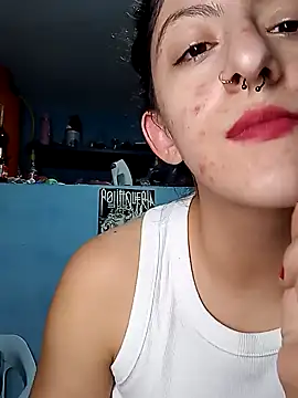 LoveElectra online show from February 7, 10:20 pm