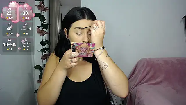 SaraBraun  online show from March 14, 1:13 pm