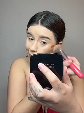 SaraBraun  online show from February 3, 5:29 pm