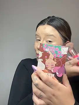 SaraBraun  online show from March 5, 5:53 pm