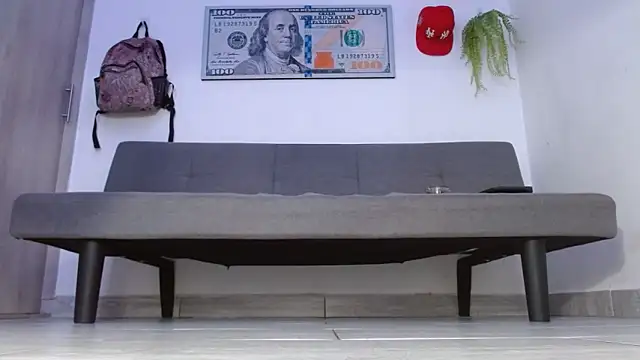 Snapshot of boss_of_cash chatting on April 18, 12:47 am boss of cash online show from April 18, 12:47 am
