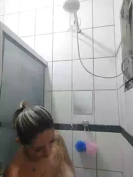 Snapshot of baixinhaloira chatting on December 21, 9:58 pm baixinhaloira online show from December 21, 9:58 pm