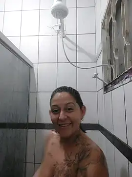 Snapshot of baixinhaloira chatting on November 5, 3:06 am baixinhaloira online show from November 5, 3:06 am