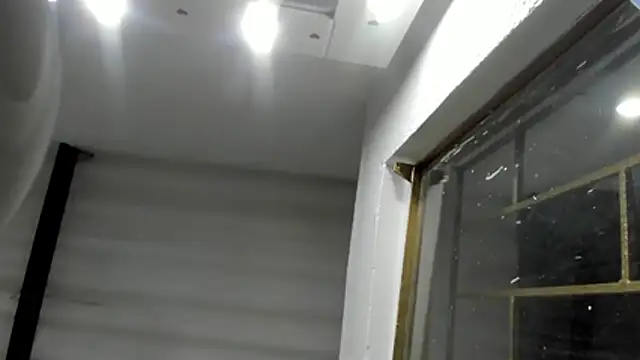 Snapshot of samy_riverss chatting on February 11, 12:15 am samy riverss online show from February 11, 12:15 am