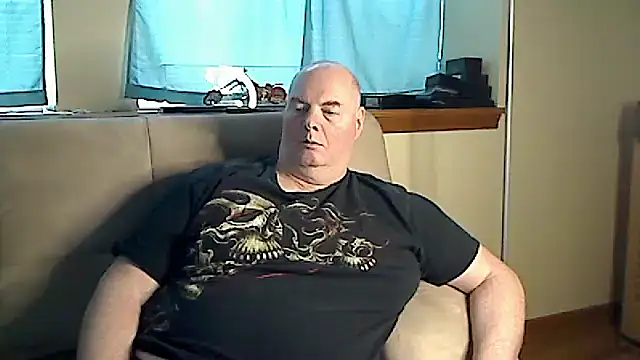 harley99574 online show from December 13, 5:10 pm