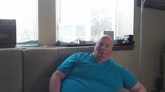 harley99574 online show from June 3, 1:36 pm