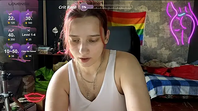 Snapshot of RachelPirce chatting on June 2, 8:38 am RachelPirce online show from June 2, 8:38 am